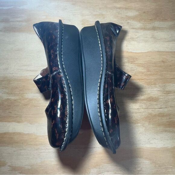 Alegria Animal Print Mary Jane Shoes Women’s Size 8 - Picture 4 of 8